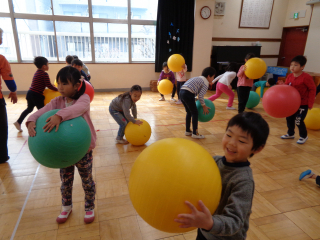 子どもたちの様子 港区立三光幼稚園