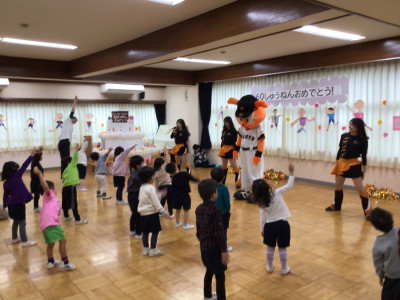 AB15E298-E7DA-46EB-8D31-8A063896AAD4